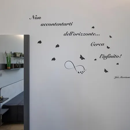 241 - Nord Est - Sara Chiavari, 200metri Dal Mare