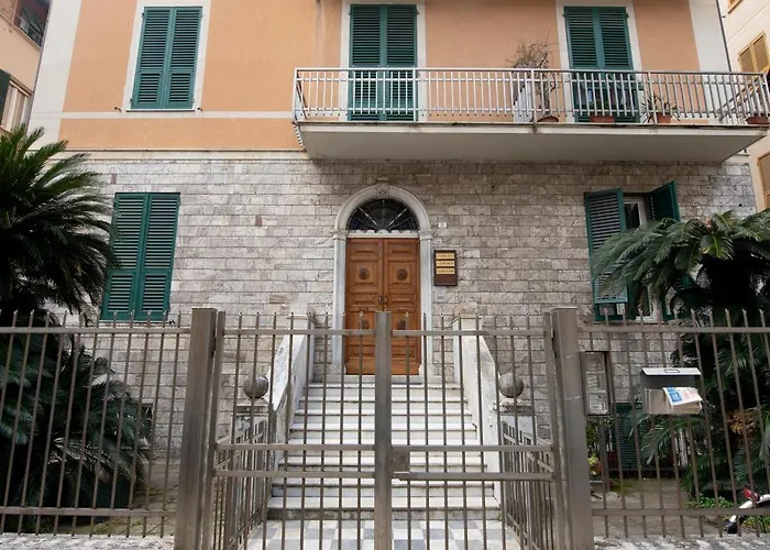 241 - Nord Est - Sara Chiavari, 200metri Dal Mare